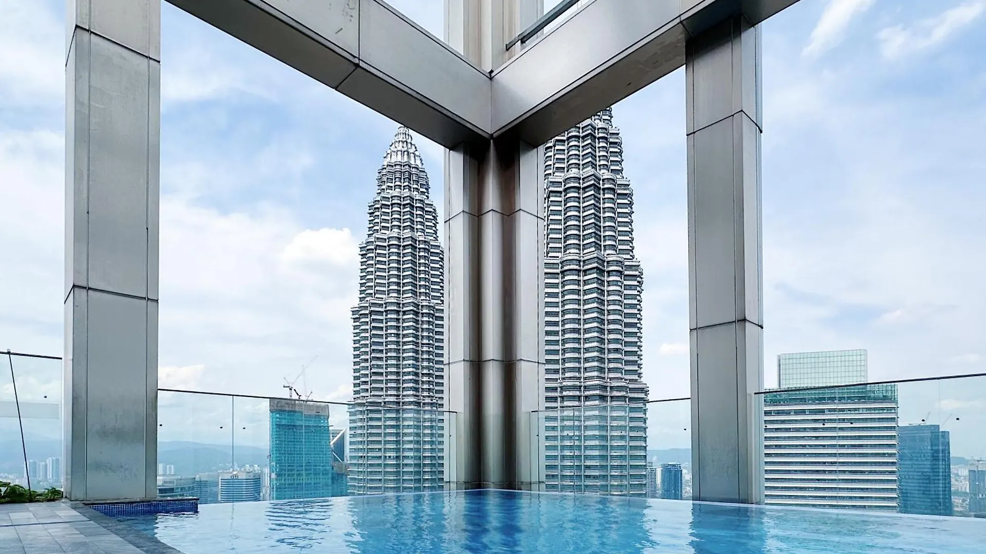 Tropicana The Residence Lv Suite With Klcc View Kuala Lumpur Malaysia